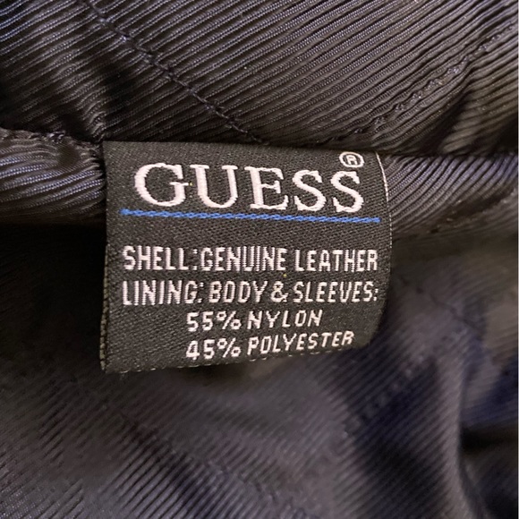 Vintage Guess leather jacket in excellent condition! - Picture 7 of 12